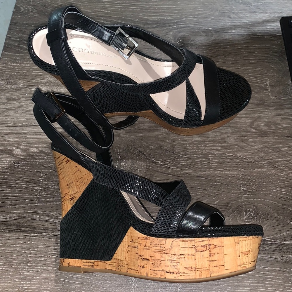 BCBG Platform dress wedge leather sandals